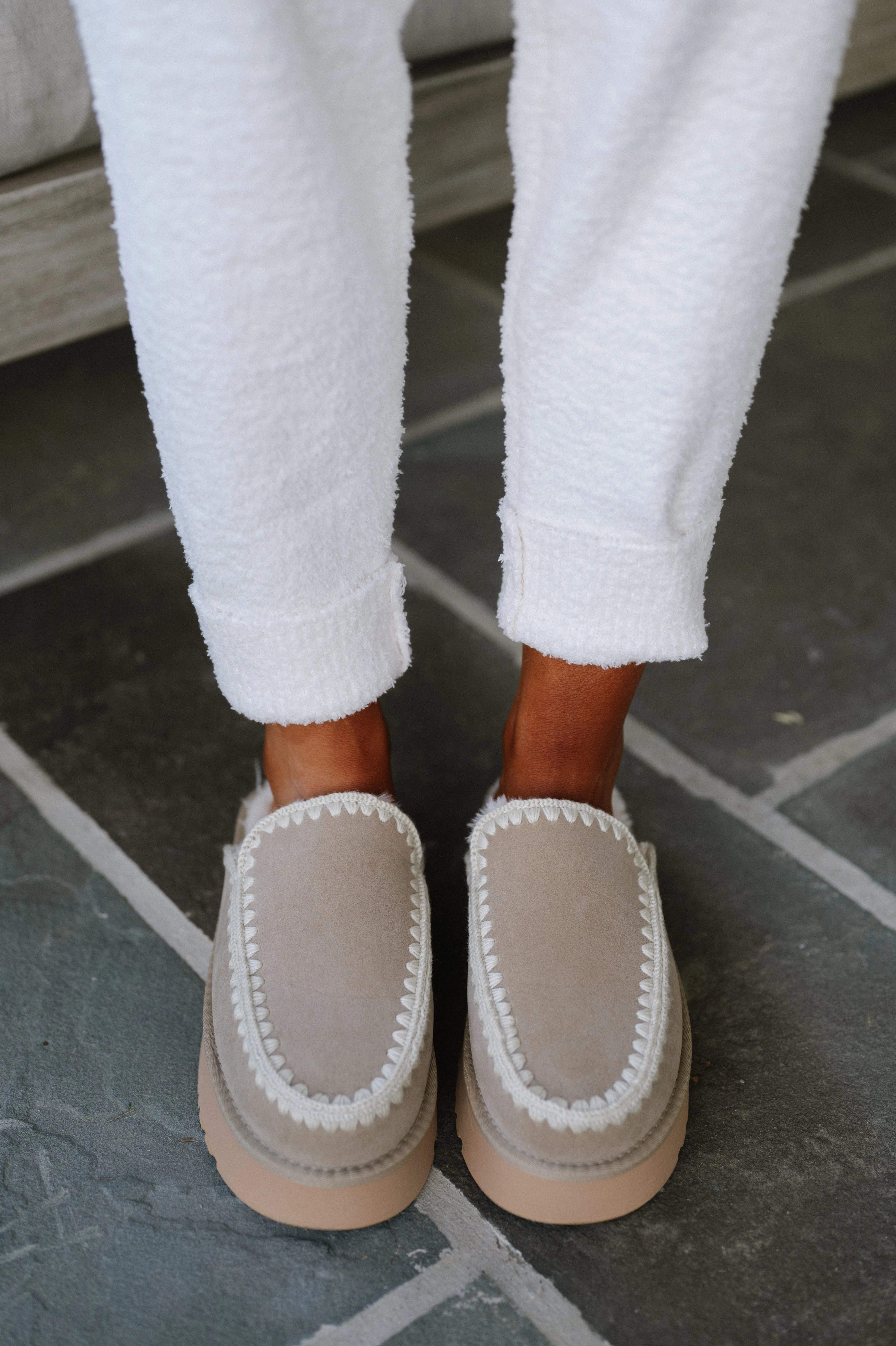 Amber Slippers- Taupe