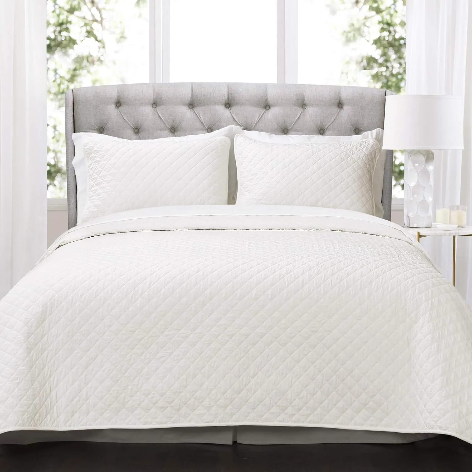 Diamond Echo White Bedspread