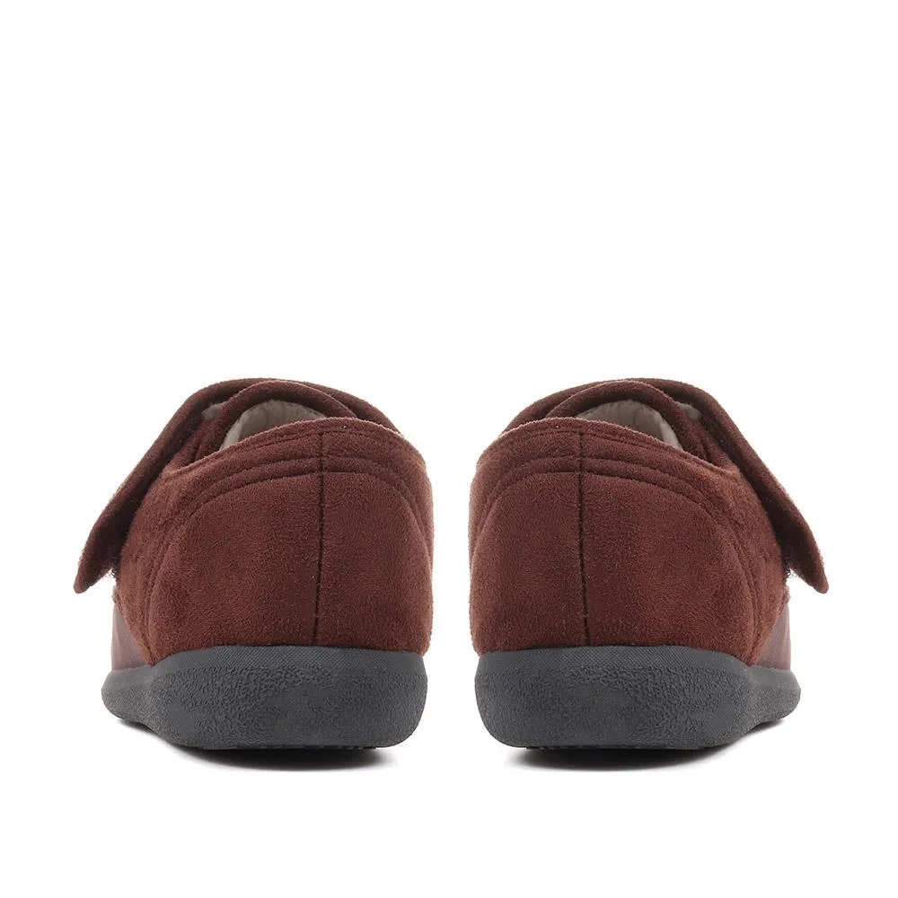 Extra Wide Fit Adjustable Slippers - SPALDING / 323 121